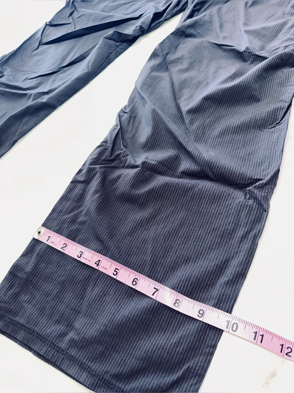 CHAMPION XL~CHARCOAL BLACK PINSTRIPED DANCE STUDIO SIDE POCKETS PANTS TIE WAIST